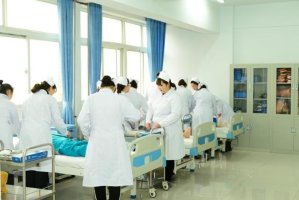 南阳产投国医职业技能培训学校